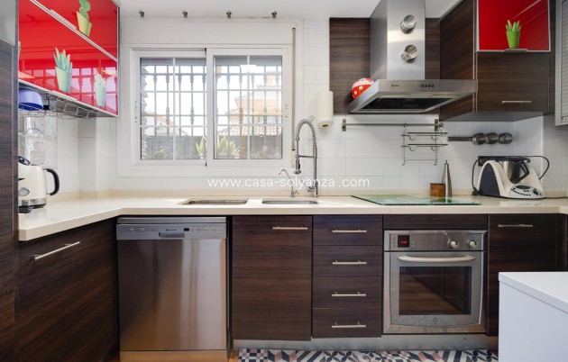 Herverkoop - Villa - Los Montesinos - La Herrada