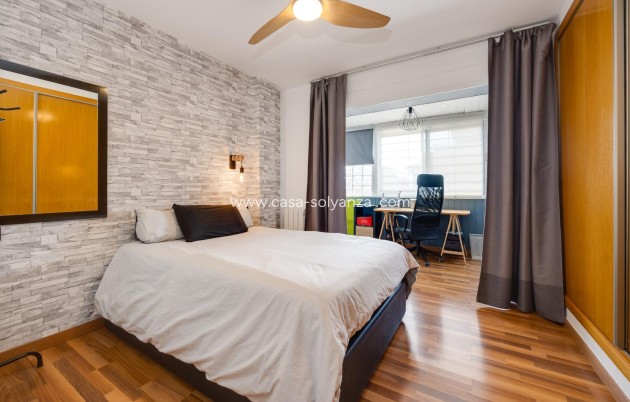 Herverkoop - Villa - Los Montesinos - La Herrada