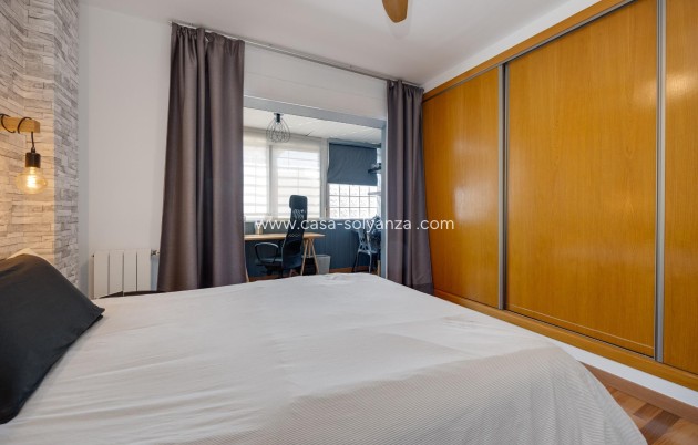 Herverkoop - Villa - Los Montesinos - La Herrada