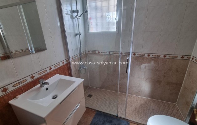 Revente - Villa - Guardamar del Segura - Urbanizaciones