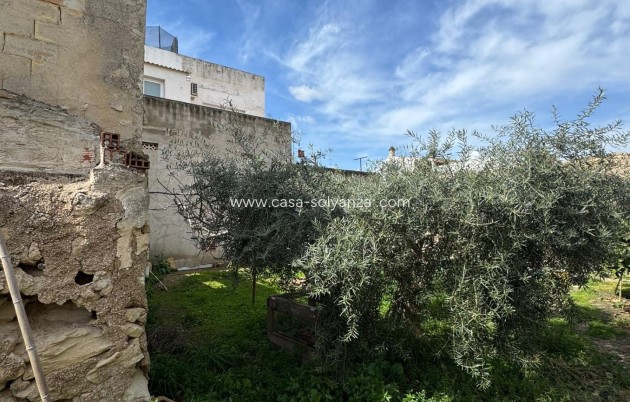 Herverkoop - Land - Jacarilla