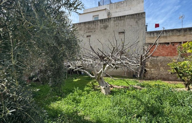 Herverkoop - Land - Jacarilla