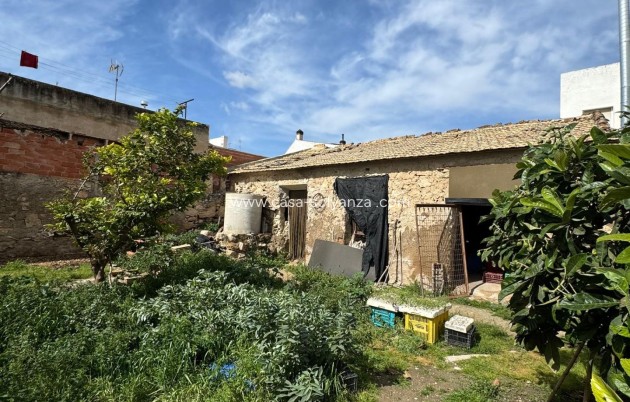 Herverkoop - Land - Jacarilla