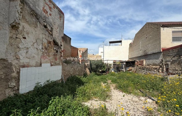 Herverkoop - Land - Jacarilla