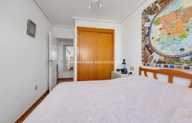 Resale - Apartment / flat - Torrevieja - Center