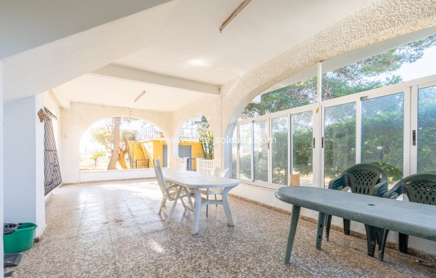 Resale - Villa - Los Montesinos
