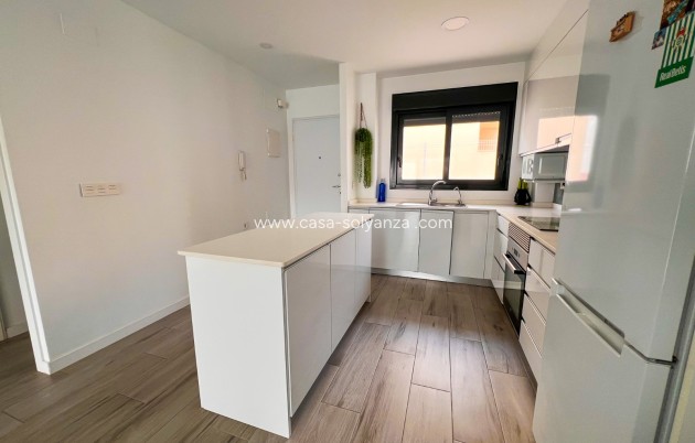 Herverkoop - Appartement / flat - Guardamar del Segura