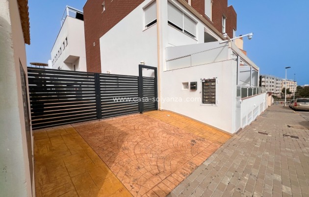 Herverkoop - Appartement / flat - Guardamar del Segura