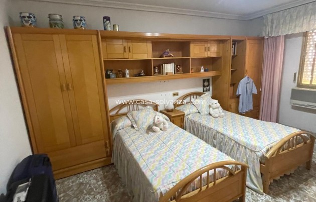 Resale - Apartment / flat - Torrevieja - Center