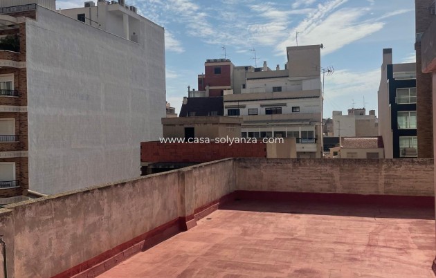 Resale - Apartment / flat - Torrevieja - Center
