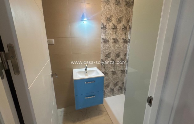 Resale - Apartment / flat - Torrevieja - Costa Blanca