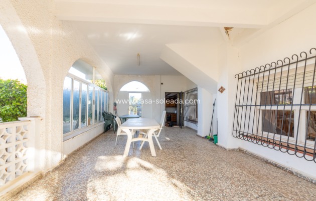 Resale - Villa - Los Montesinos