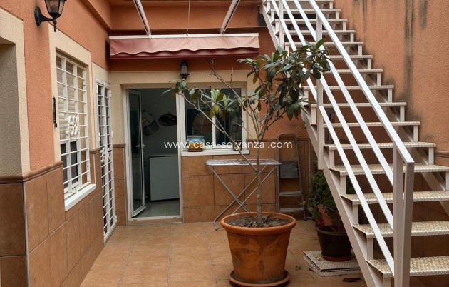 Herverkoop - Herenhuis - Algorfa - Pueblo 3