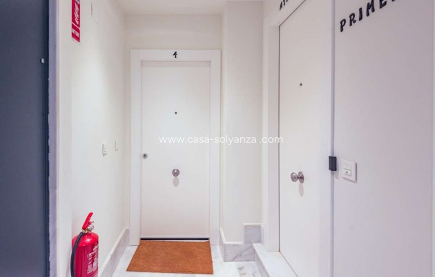 Resale - Apartment / flat - Torre de la Horadada - Costa Blanca