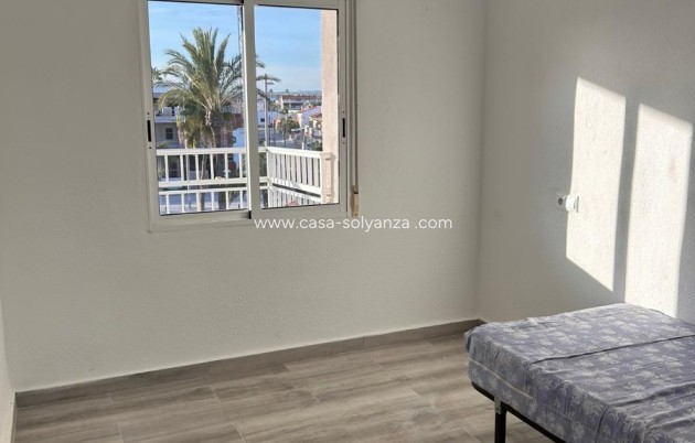 Resale - Apartment / flat - Pilar de la Horadada - Costa Blanca