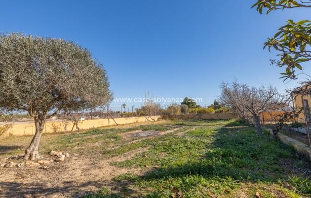 Resale - Villa - Los Montesinos