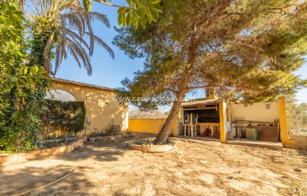 Resale - Villa - Los Montesinos