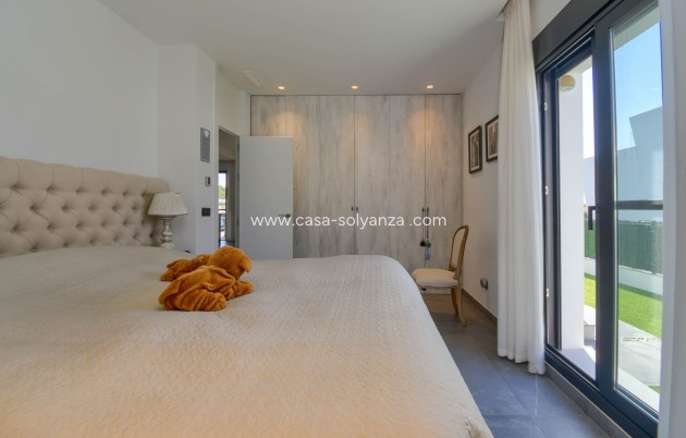 Herverkoop - Independent villa - Finestrat - Finestrat Urbanizaciones