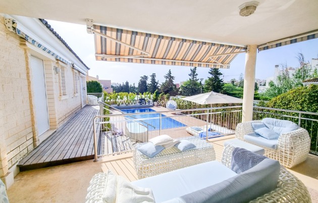 Herverkoop - Independent villa - Torrevieja - La Mata