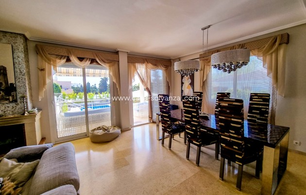 Herverkoop - Independent villa - Torrevieja - La Mata