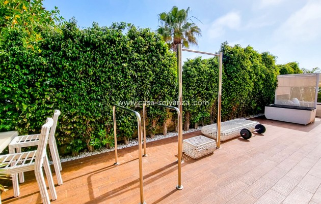 Herverkoop - Independent villa - Torrevieja - La Mata