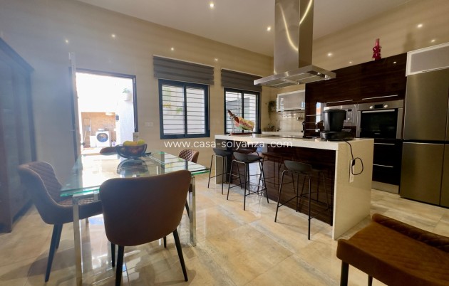 Wiederverkauf - Villa - Pilar de la Horadada - Torre de Horadada