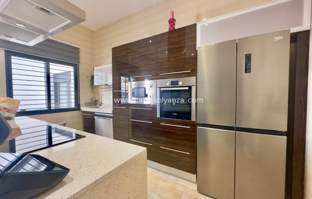 Wiederverkauf - Villa - Pilar de la Horadada - Torre de Horadada