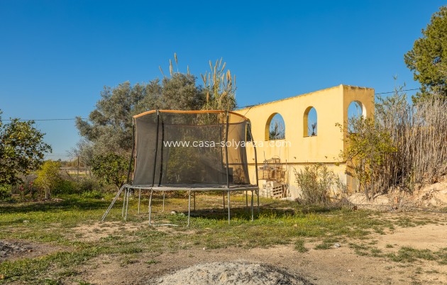 Resale - Villa - Los Montesinos