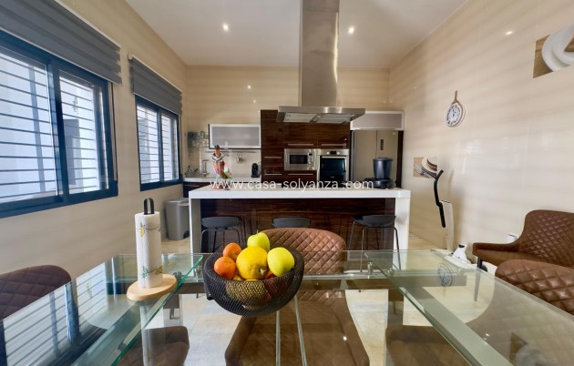 Wiederverkauf - Villa - Pilar de la Horadada - Torre de Horadada