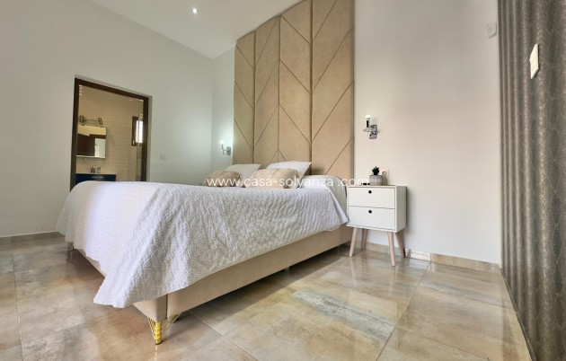 Wiederverkauf - Villa - Pilar de la Horadada - Torre de Horadada