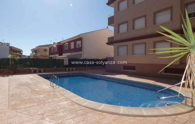 Herverkoop - Appartement / flat - Algorfa