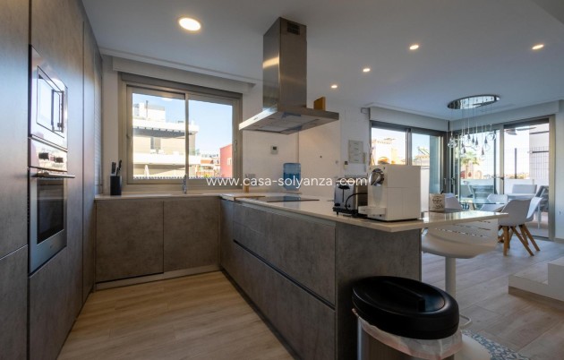 Herverkoop - Villa - Orihuela Costa - Pau 26