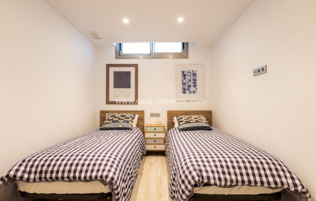 Herverkoop - Villa - Orihuela Costa - Pau 26