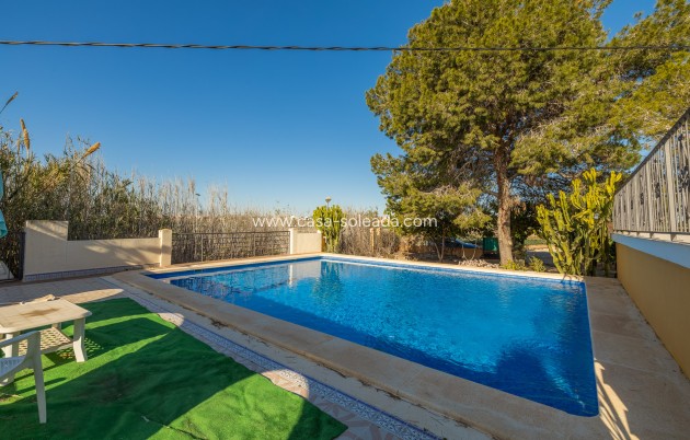 Resale - Villa - Los Montesinos