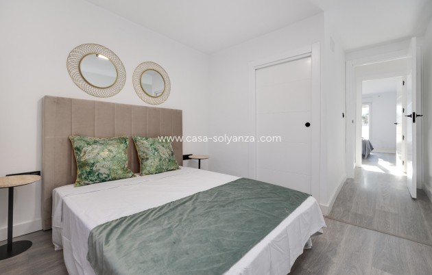 Resale - Villa - Torrevieja - La Siesta