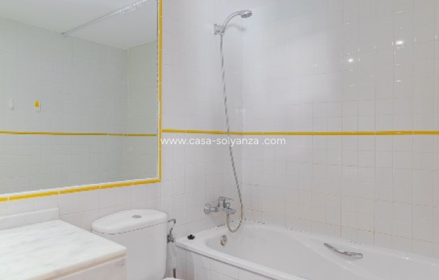 Herverkoop - Appartement / flat - Punta Prima