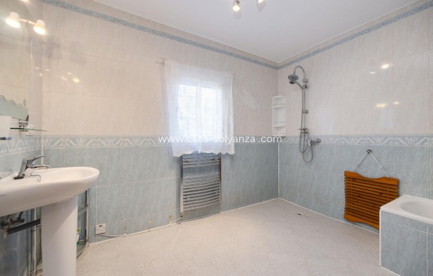 Herverkoop - Herenhuis - Torrevieja - Los Balcones