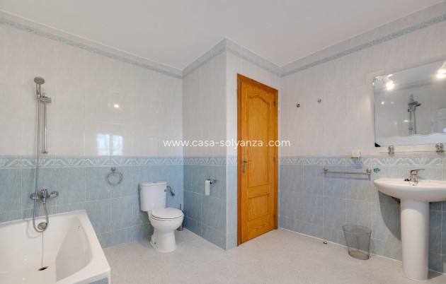 Herverkoop - Herenhuis - Torrevieja - Los Balcones