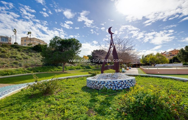 Herverkoop - Herenhuis - Torrevieja - Los Balcones