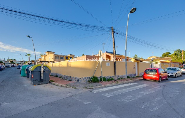 Herverkoop - Herenhuis - Torrevieja - Los Balcones