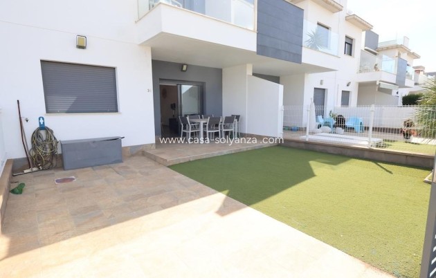 Resale - Bungalow - Pilar de la Horadada - Costa Blanca