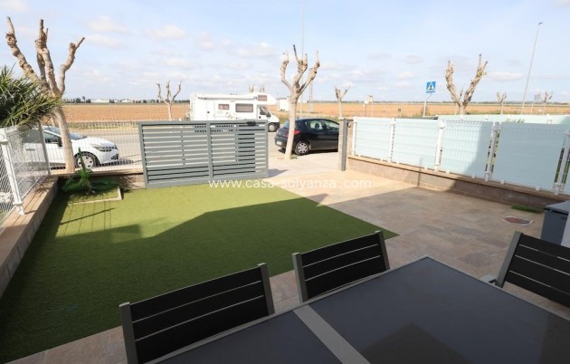 Resale - Bungalow - Pilar de la Horadada - Costa Blanca