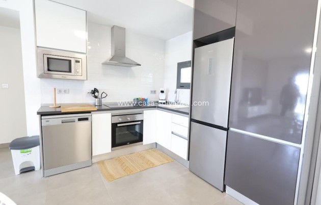 Resale - Bungalow - Pilar de la Horadada - Costa Blanca