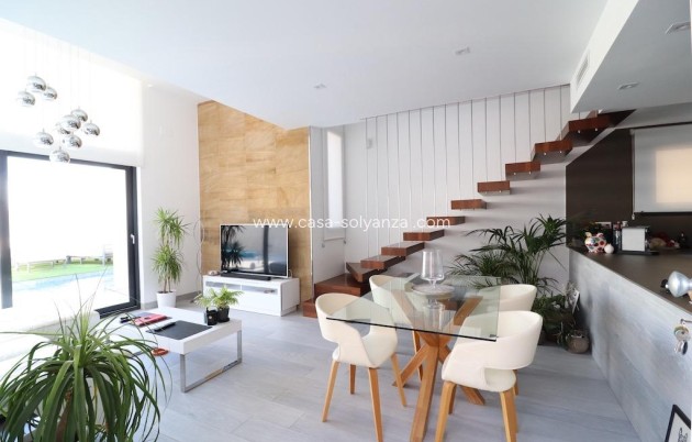 Herverkoop - Villa - Orihuela Costa - Costa Blanca