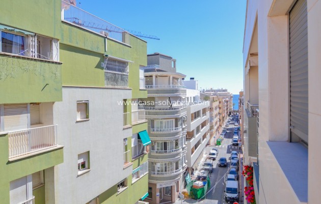 Resale - Apartment / flat - Torrevieja - Playa del Cura