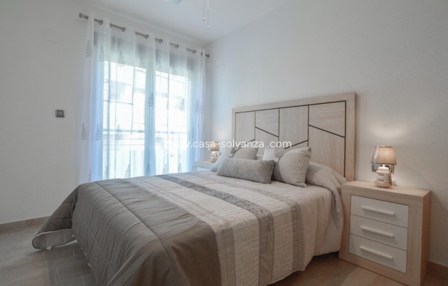 Resale - Apartment / flat - Torrevieja - Playa del Cura