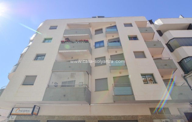 Resale - Apartment / flat - Torrevieja - Playa del Cura