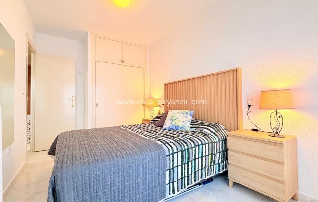 Herverkoop - Appartement / flat - Torrevieja - Center