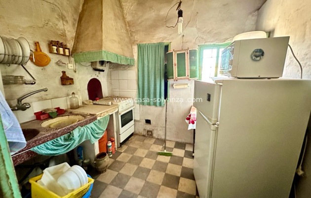 Resale - Country Property/Finca - Pinoso - Inland