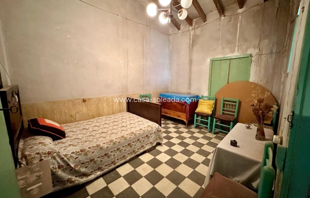 Resale - Country Property/Finca - Pinoso - Inland